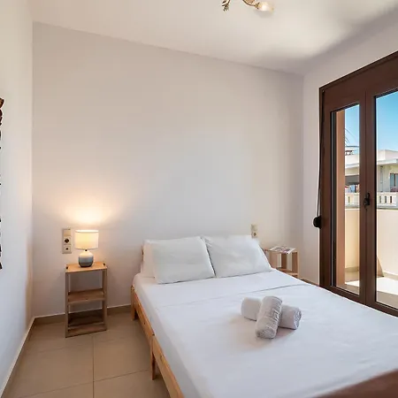 Light House Chania - 5 Min To And Free Parking شقة خانيا