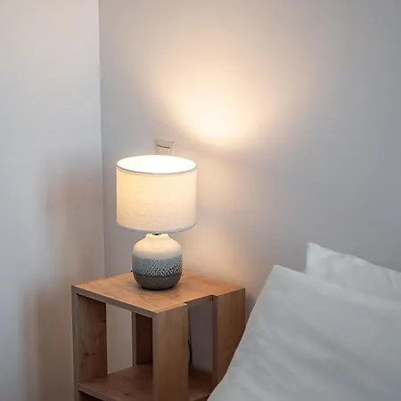Light House Chania - 5 Min To And Free Parking Apartament *